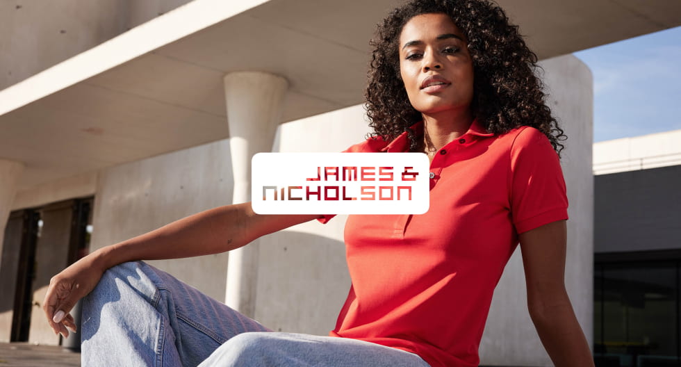 James & Nicholson: des vêtements de sport astucieux et une mode tendance de loisirs et d'affaires ainsi que des vêtements de travail robustes.